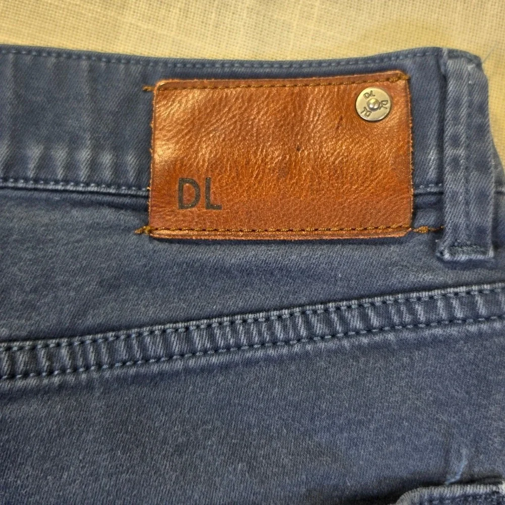 DL1961 Vince Slim Straight Navy Blue XTWILL 360 Comfort Pants Mens 36